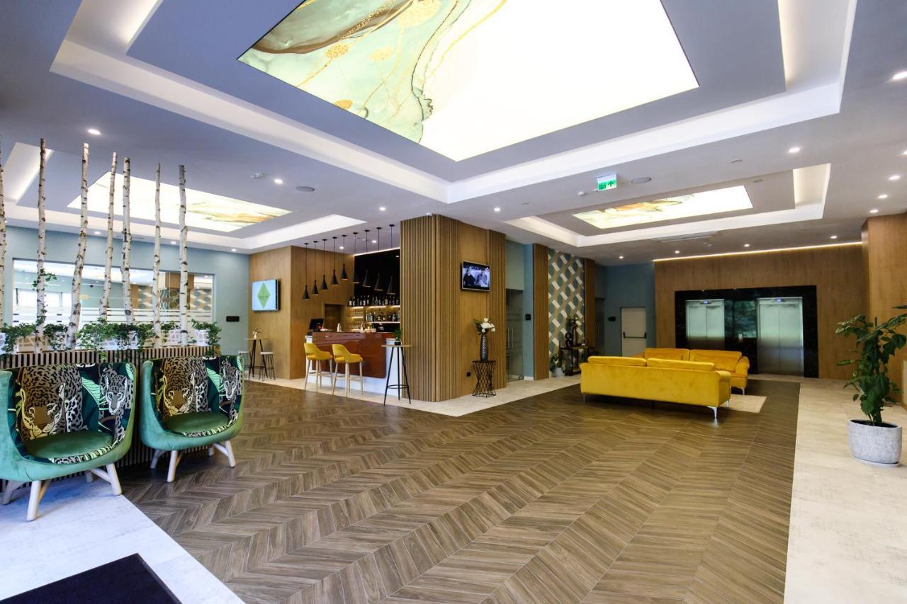 Grand View Hotel & Suites Copou Ιάσιο Εξωτερικό φωτογραφία