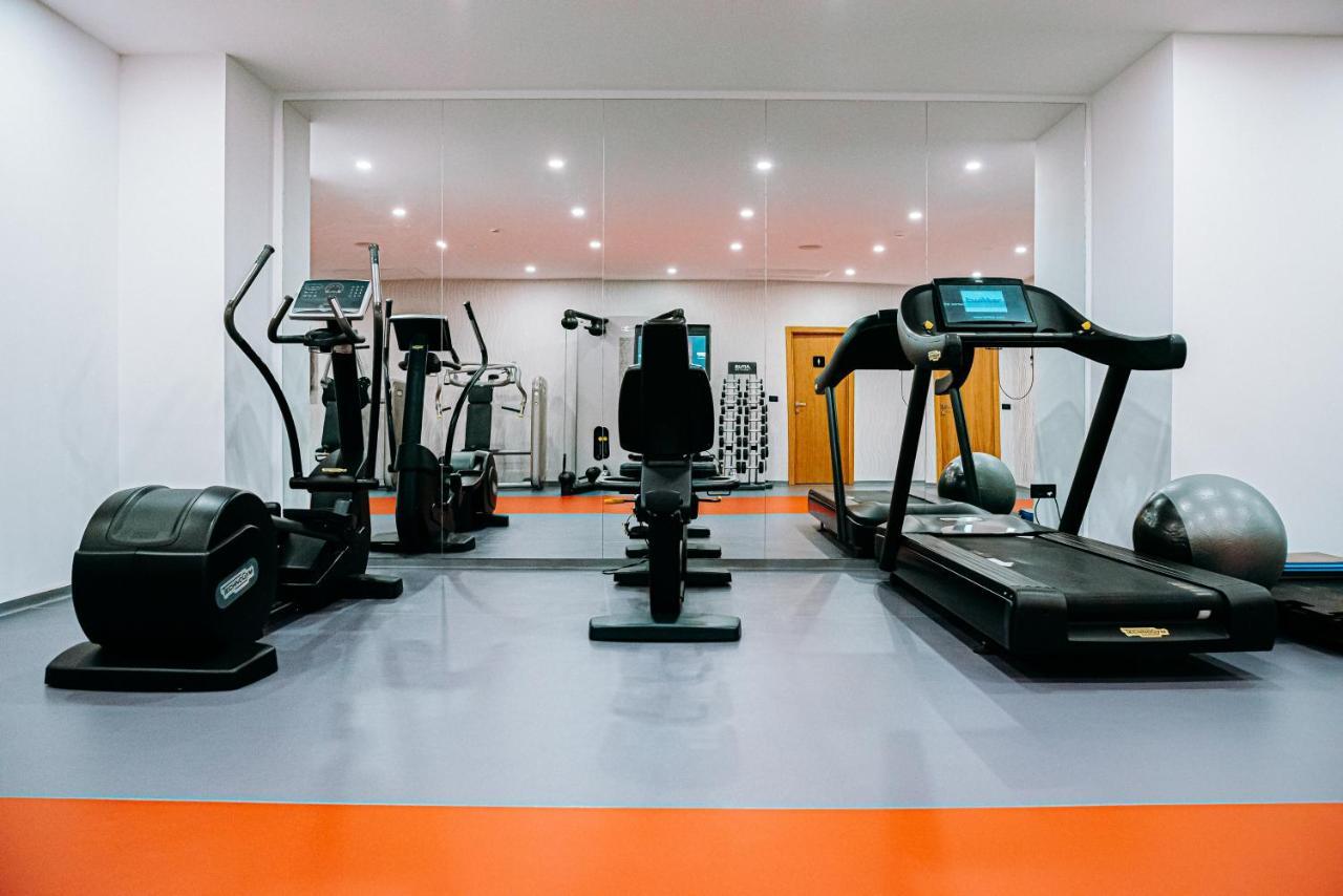 Grand View Hotel & Suites Copou Ιάσιο Εξωτερικό φωτογραφία