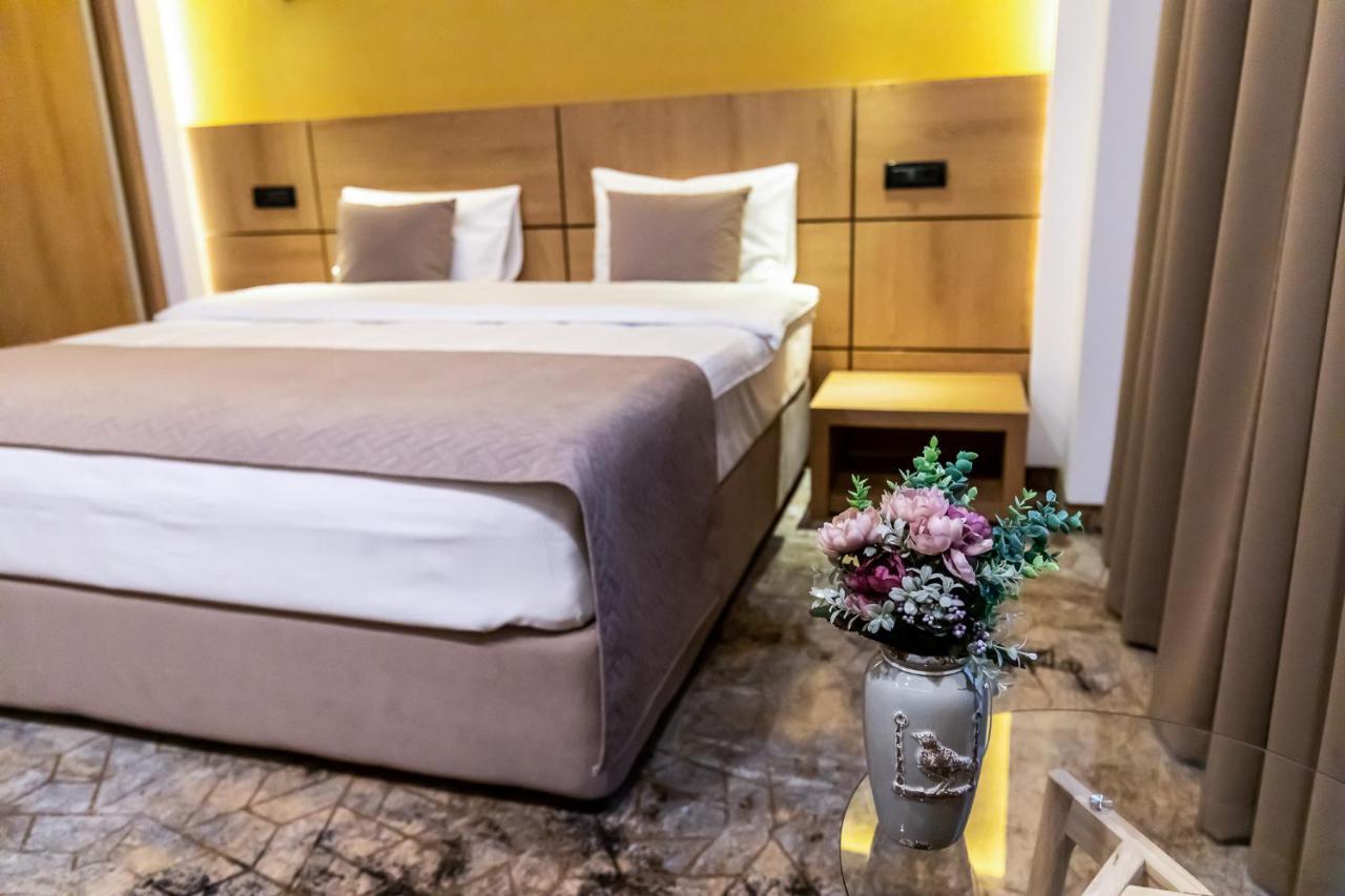 Grand View Hotel & Suites Copou Ιάσιο Εξωτερικό φωτογραφία